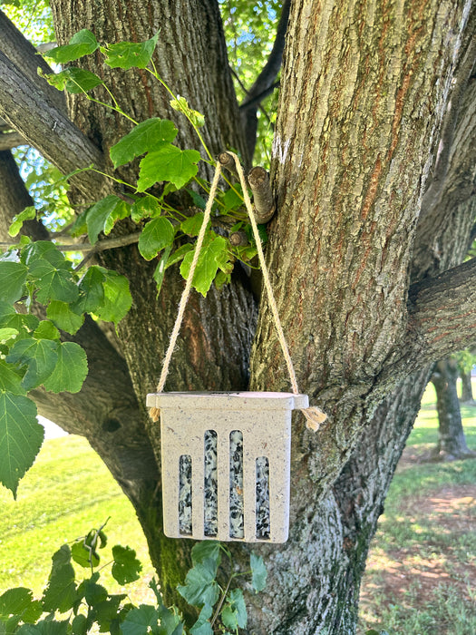 Suet Cake Feeder - Coffee Husks