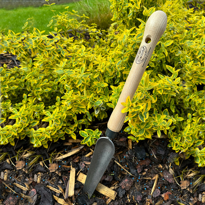 DeWit Trowel - Welldone Snake Tongue with 10" Handgrip