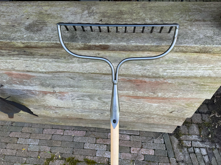 Tine Eye Rake BOW TINE RAKE X-TREME — The Gardeners' Choice