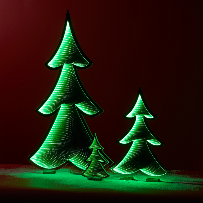 Green Pine Tree Ekkolight 46"H