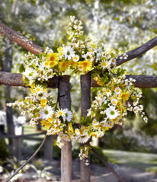Daisy Wreath 24"D Polyester