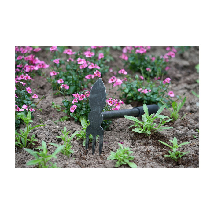 DeWit Comby Hoe - 3 Tine Cultivator / Heart Shaped