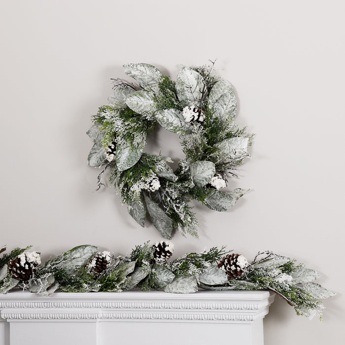 Cedar and Magnolia Leaf Wreath 22"D
