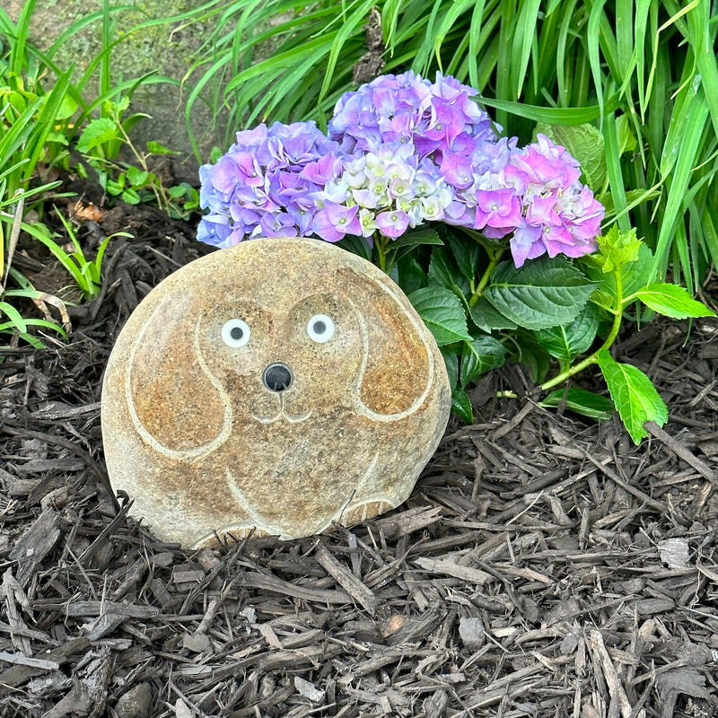 8" H Boulder Dog